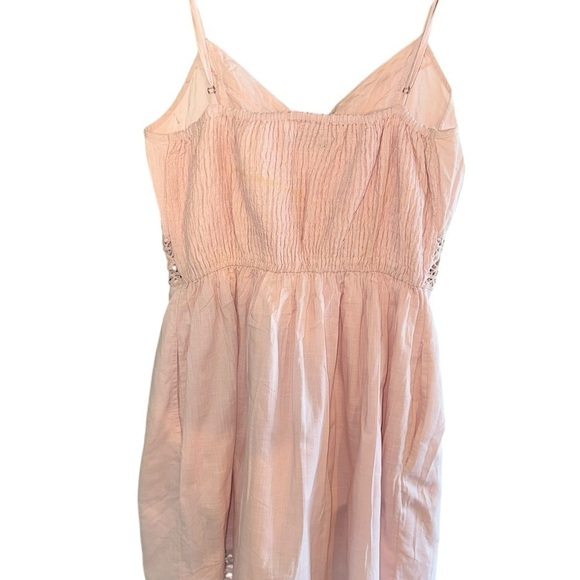 Abercrombie & Fitch Pink Mini Dress with Lace Detailing - Picture 6 of 7